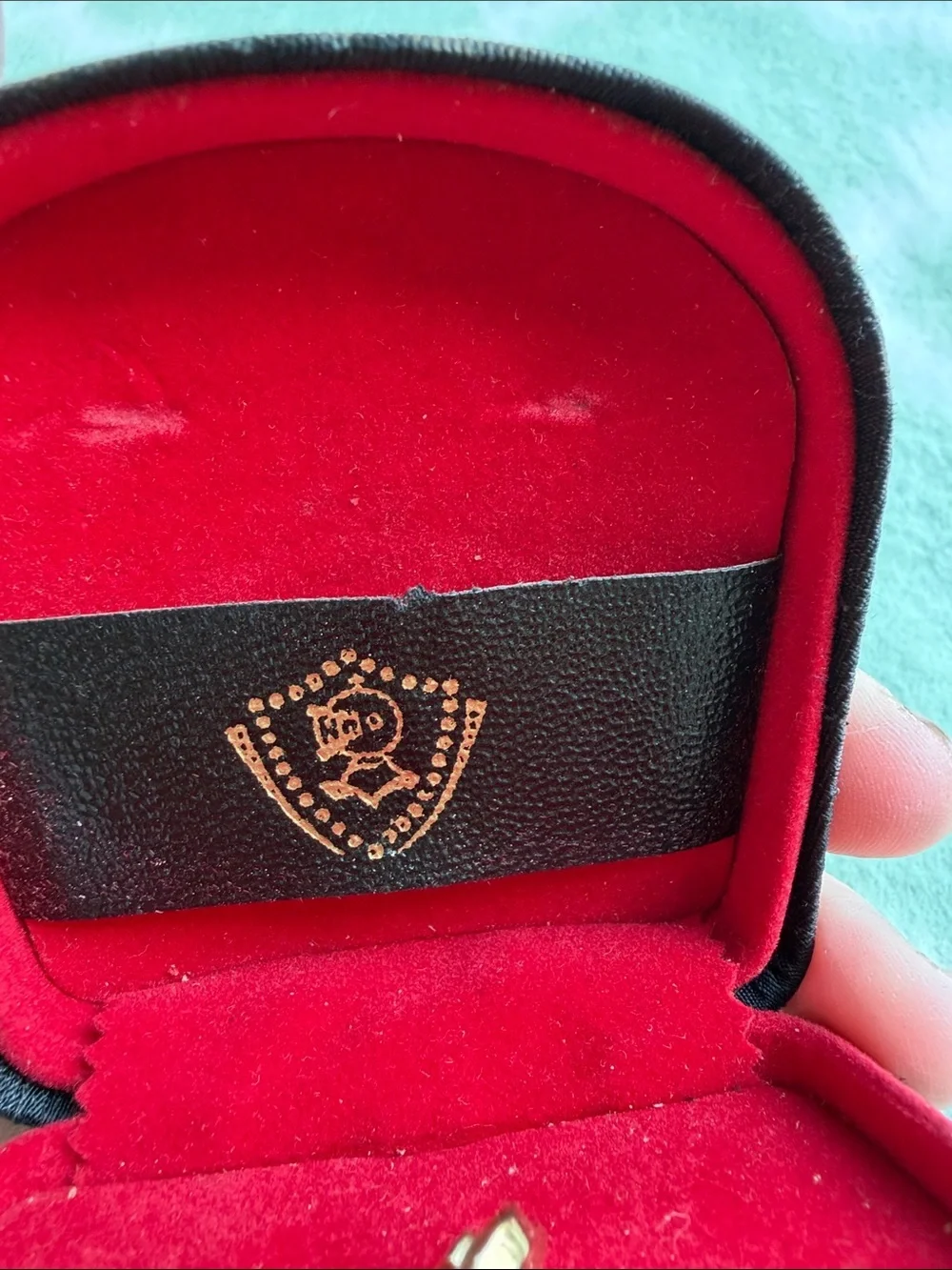 New Vintage Gold Tone Men's Cufflinks Tie Clip Set with Case / Fabric Brush